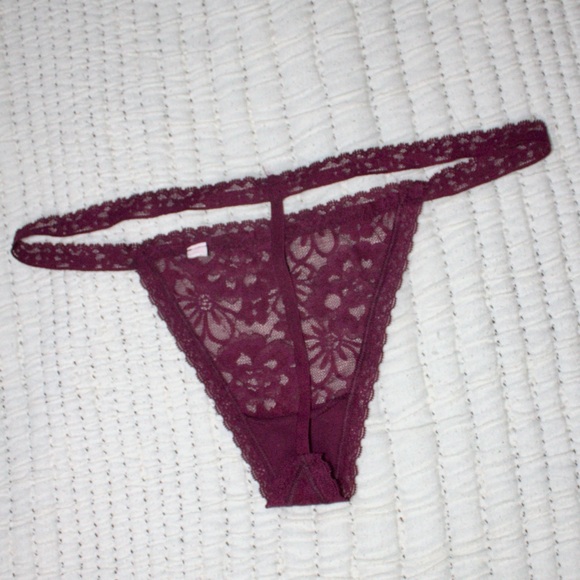 Victoria's Secret Lace Maroon Thong--L/G
Never worn - Picture 2 of 3